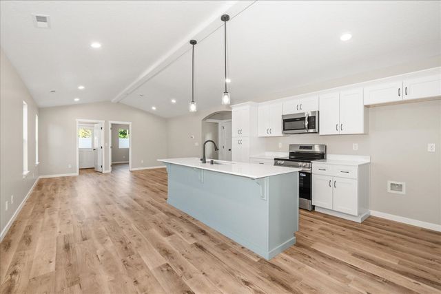 1009 S Century Rd, Spokane Valley, WA 99037
