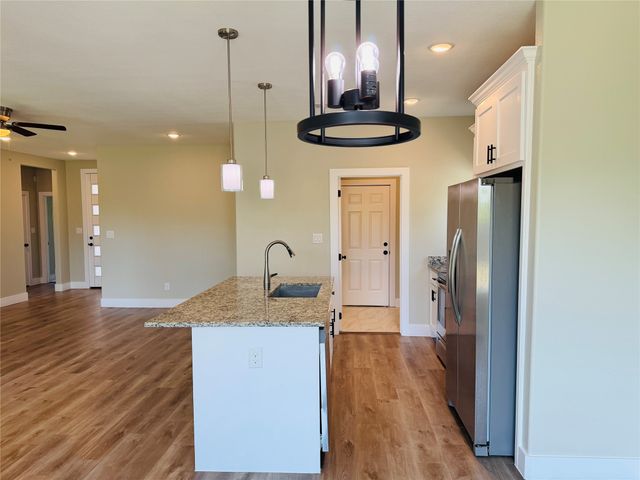 3208 NW 31st Street, Fort Worth, TX 76106