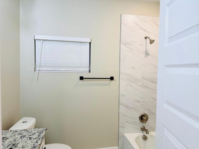 3208 NW 31st Street, Fort Worth, TX 76106