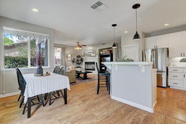 2930 Cardinal Dr, Lincoln, CA 95648