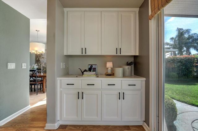 2930 Cardinal Dr, Lincoln, CA 95648