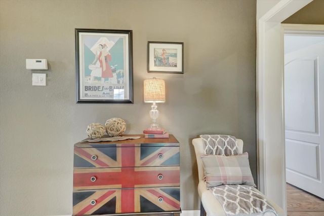 2930 Cardinal Dr, Lincoln, CA 95648