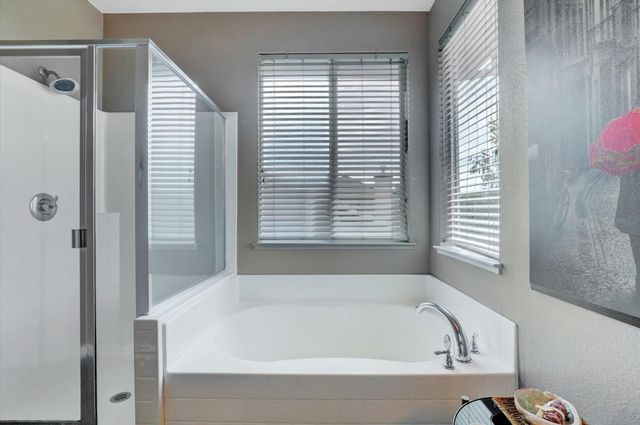 2930 Cardinal Dr, Lincoln, CA 95648