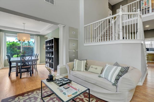 2930 Cardinal Dr, Lincoln, CA 95648