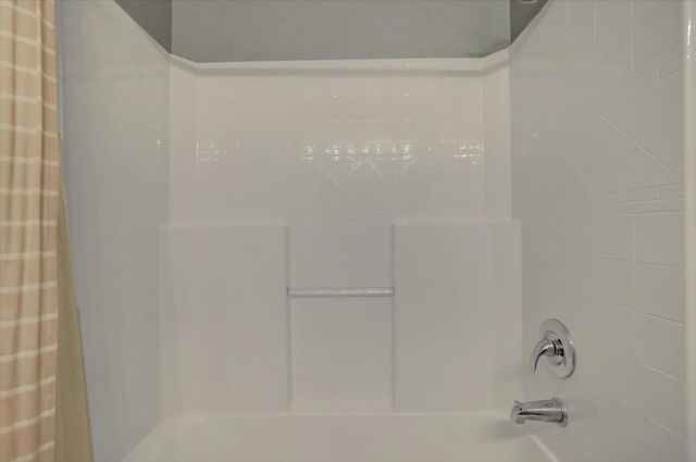 2930 Cardinal Dr, Lincoln, CA 95648