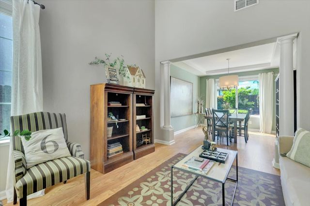 2930 Cardinal Dr, Lincoln, CA 95648