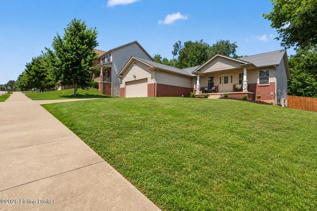 116 Vineland Parkway Dr, Vine Grove, KY 40175