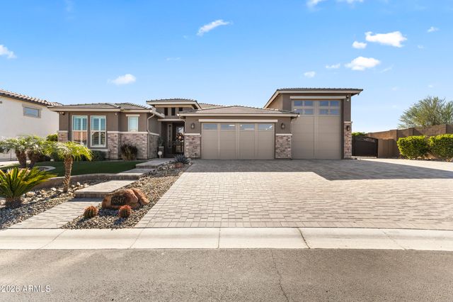 12547 W TUCKEY Lane, Glendale, AZ 85307