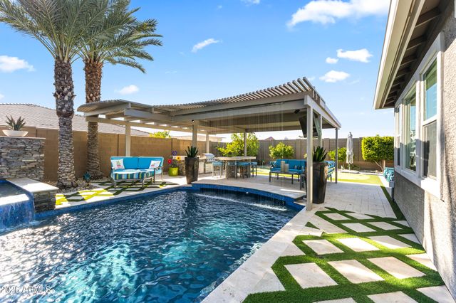 12547 W TUCKEY Lane, Glendale, AZ 85307