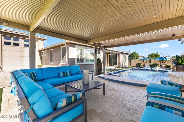 12547 W TUCKEY Lane, Glendale, AZ 85307