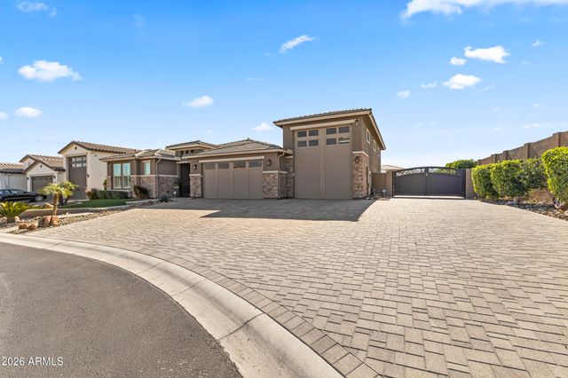 12547 W TUCKEY Lane, Glendale, AZ 85307