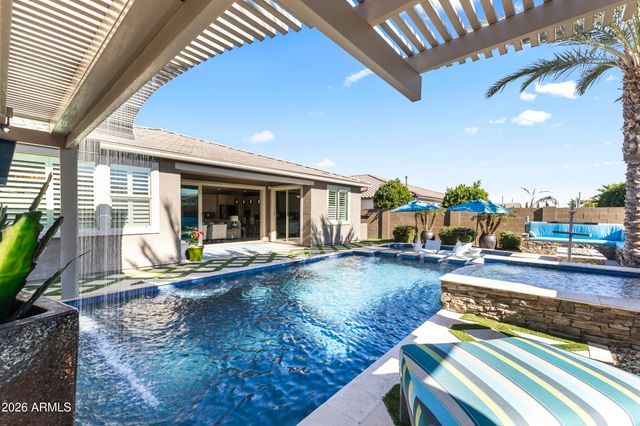 12547 W TUCKEY Lane, Glendale, AZ 85307