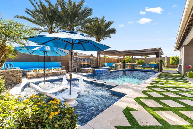 12547 W TUCKEY Lane, Glendale, AZ 85307