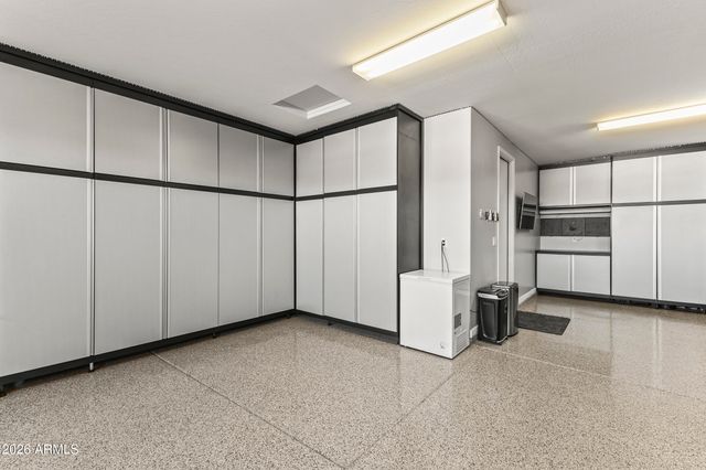 12547 W TUCKEY Lane, Glendale, AZ 85307