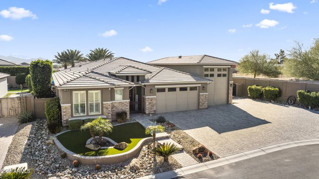 12547 W TUCKEY Lane, Glendale, AZ 85307