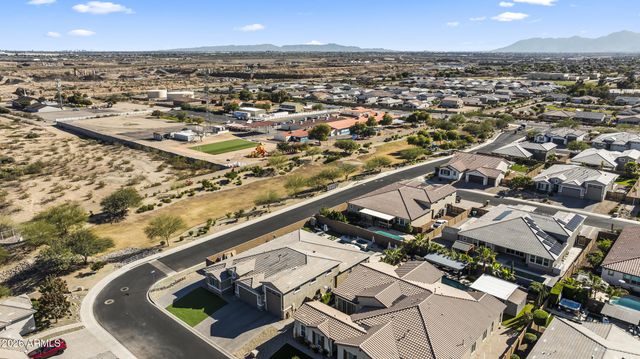 12547 W TUCKEY Lane, Glendale, AZ 85307