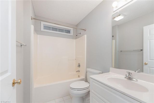2 Brandywine Circle, Greensboro, NC 27409