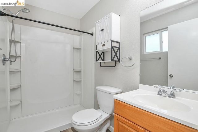 909 Rhine Way, Oakley, CA 94561