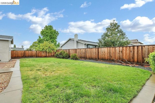 909 Rhine Way, Oakley, CA 94561