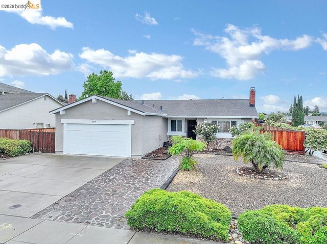 909 Rhine Way, Oakley, CA 94561
