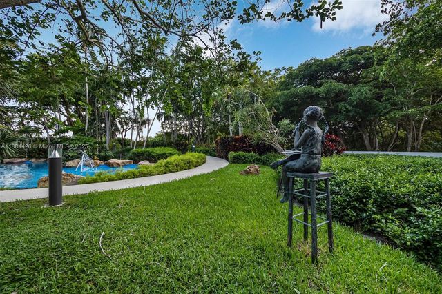 2000 Towerside Ter 510, Miami, FL 33138