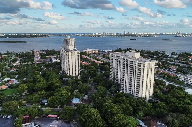 2000 Towerside Ter 510, Miami, FL 33138