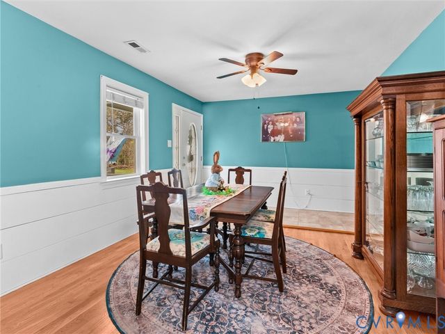 10488 Old Telegraph Rd, Ashland, VA 23005