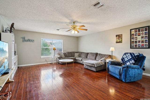 11158 Cedar Park, San Antonio, TX 78249