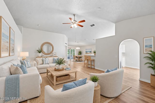 5548 WESTLAND STATION Road, Jacksonville, FL 32244