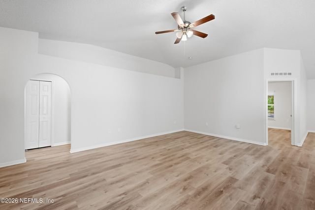 5548 WESTLAND STATION Road, Jacksonville, FL 32244