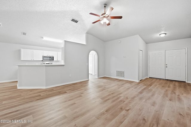 5548 WESTLAND STATION Road, Jacksonville, FL 32244