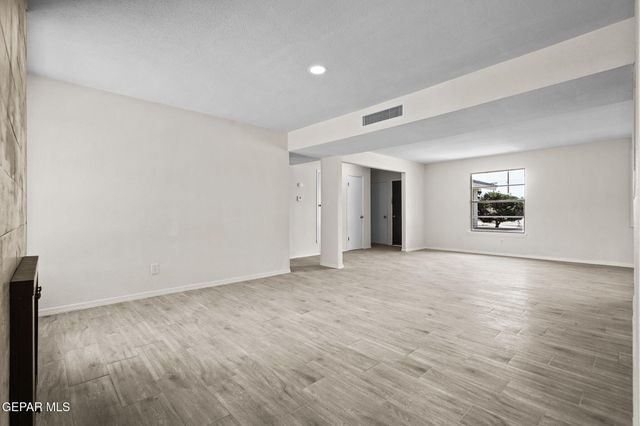 10733 HAVENROCK Drive, El Paso, TX 79935