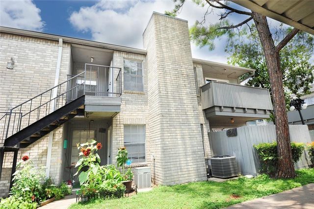 9700 Leawood Boulevard 2110, Houston, TX 77099