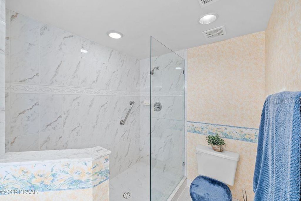 Image 24 of property listing at 4575 S ATLANTIC AVENUE 6303, Port Orange, FL 32127