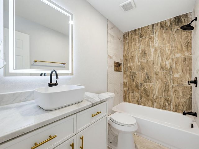 3050 Hazy Park Drive, Houston, TX 77082