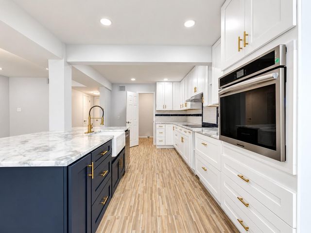 3050 Hazy Park Drive, Houston, TX 77082