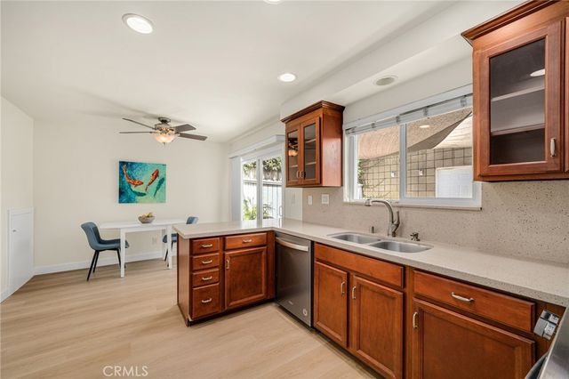 3342 Bradbury, Los Alamitos, CA 90720
