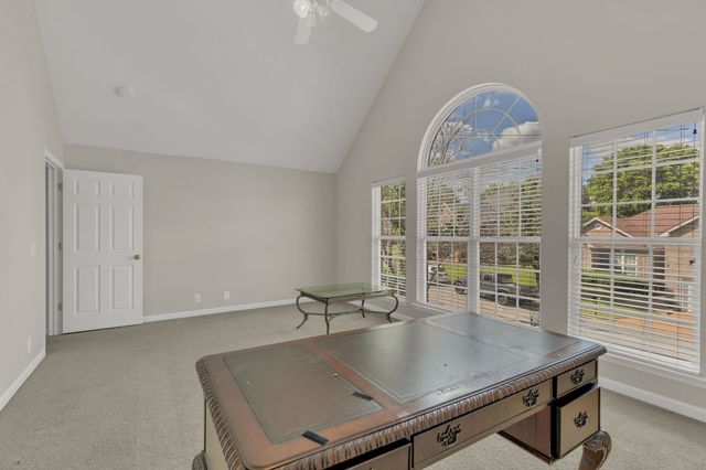 517 Cinnamon Pl, Nashville, TN 37211