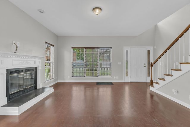 517 Cinnamon Pl, Nashville, TN 37211