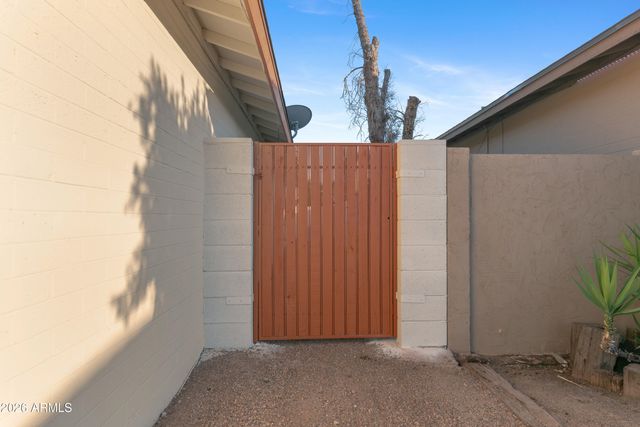 4853 W CHERYL Drive, Glendale, AZ 85302