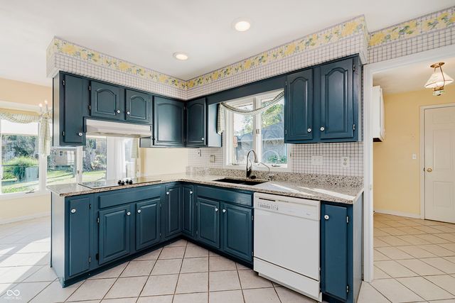 2504 NW Raintree Drive, New Castle, IN 47362