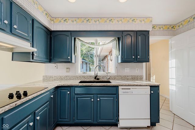 2504 NW Raintree Drive, New Castle, IN 47362