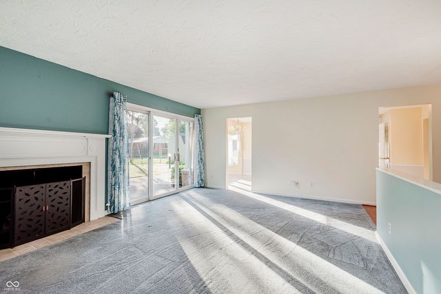 2504 NW Raintree Drive, New Castle, IN 47362