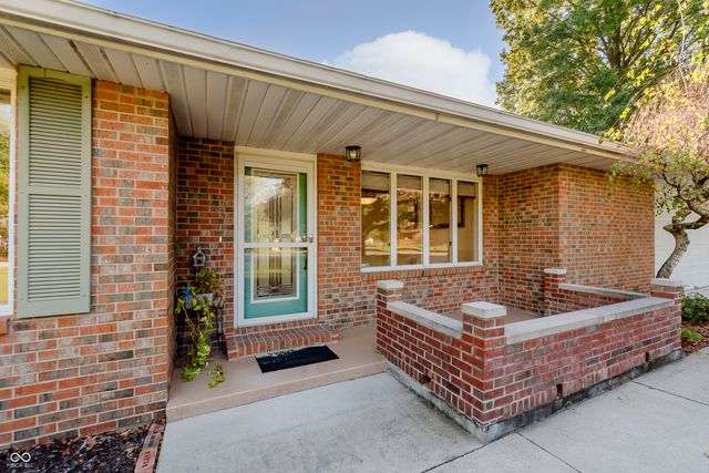 2504 NW Raintree Drive, New Castle, IN 47362