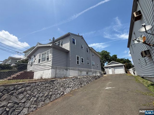 169 Plauderville Avenue, Garfield, NJ 07026