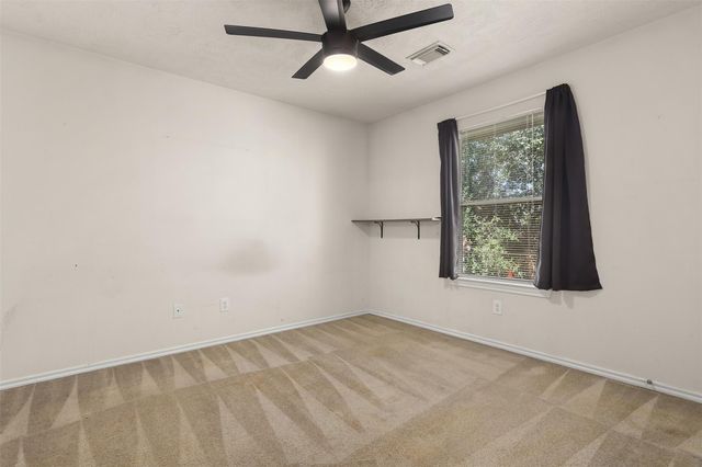 3235 Meadow Bay Lane, Dickinson, TX 77539