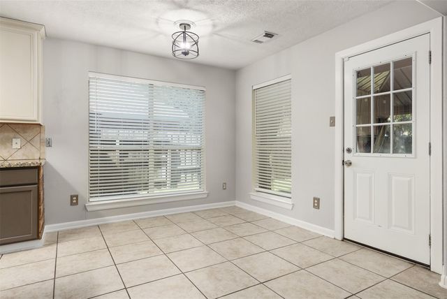 3235 Meadow Bay Lane, Dickinson, TX 77539