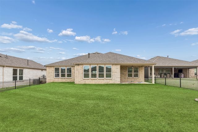 916 Firework Drive, Aubrey, TX 76227