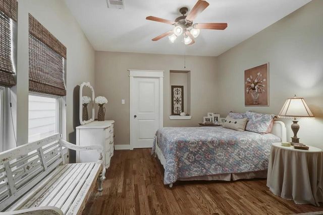 4410 Dickson Street, Houston, TX 77007