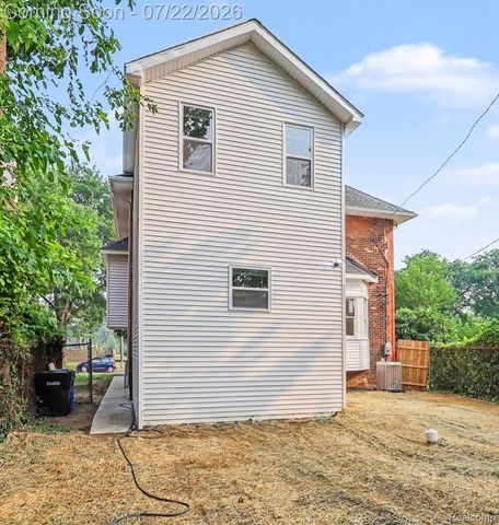 862 Atkinson Street, Detroit, MI 48202
